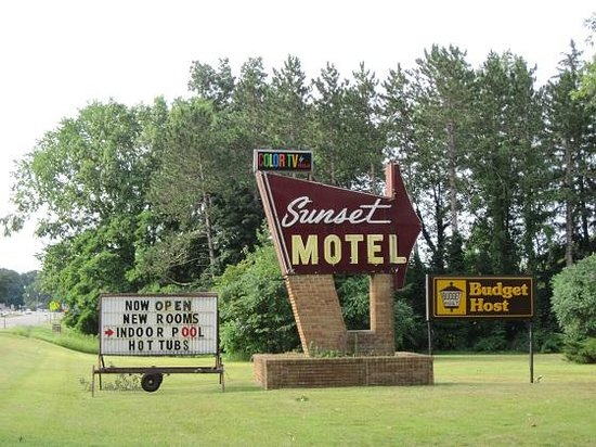 Budget Host Inn (Sunset Motel) - From Web Listing (newer photo)
